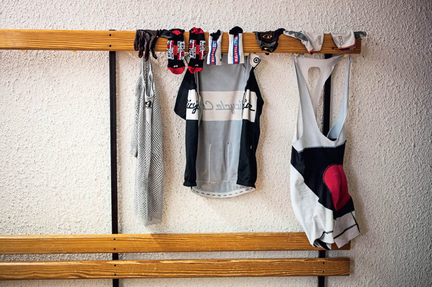 Sportkleidung waschen: 5 Tipps gegen Schweißgeruch in Sportbekleidung